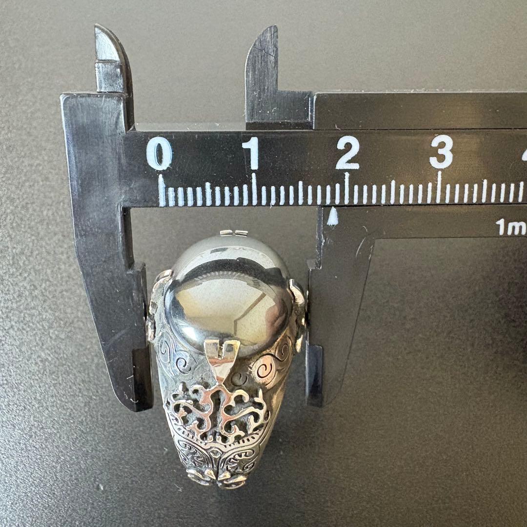 彫銀　ヘマタイトリング　シルバーリング　約22号　装飾　レア