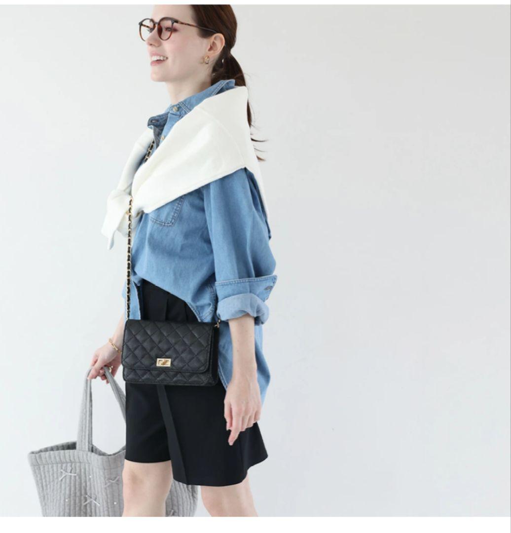 完売品　東京百花　キルティングチェーンショルダーバッグ ブラック×ゴールド