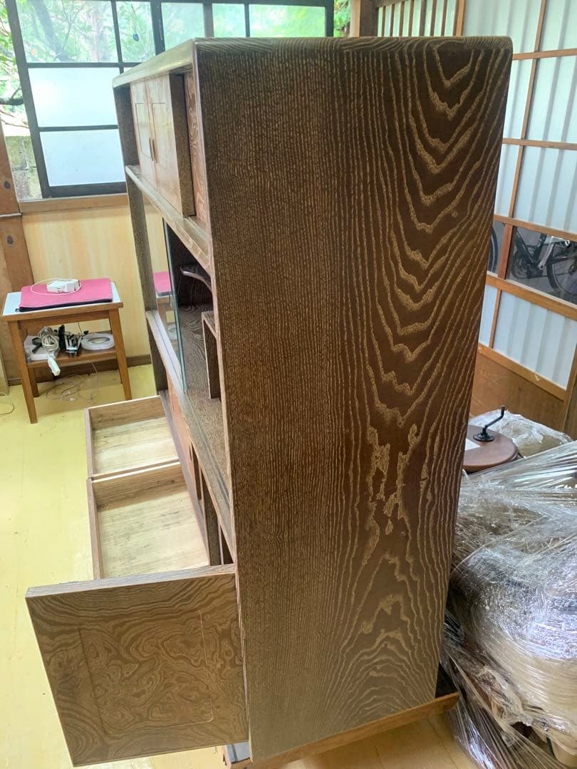 しい木目の昭和レトロ茶箪笥 和家具 木製 一体型
