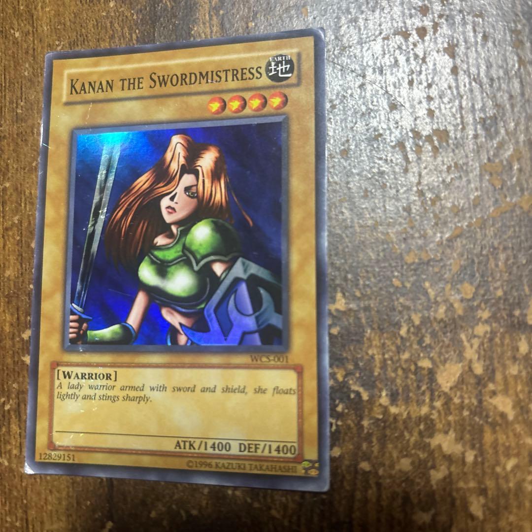 WCS-001 女剣士カナン　世界大会　スーパーレア　本物　貴重　希少　高騰