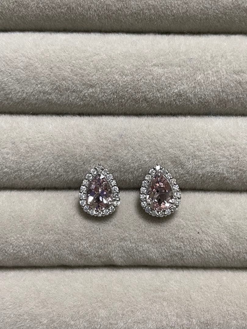 PT900モルガナイト脇石ダイヤピアス 1.34ct D0.22ct新品未使用