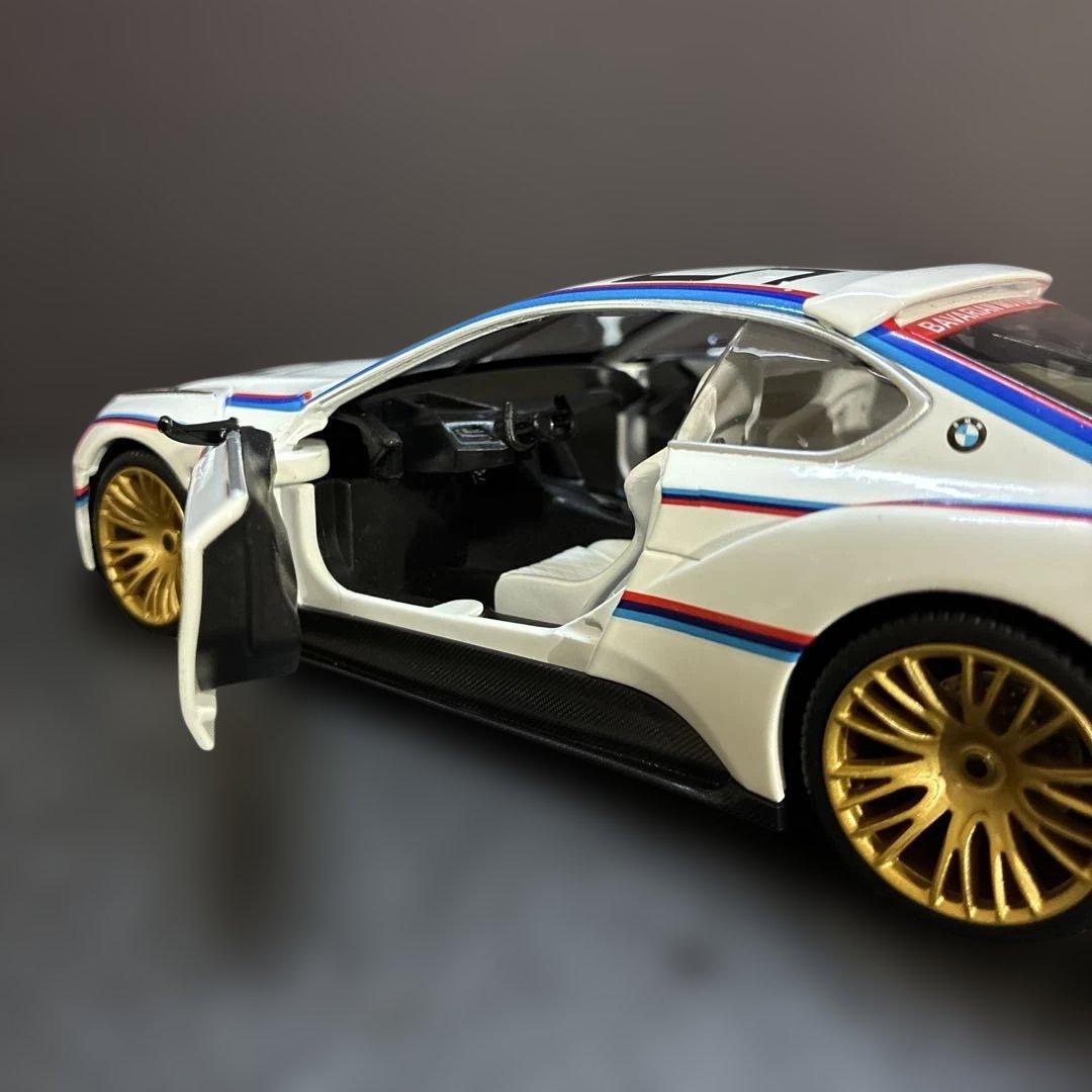 909※BMW CSL 3.0 1/24スケール ダイキャスト ミニカー