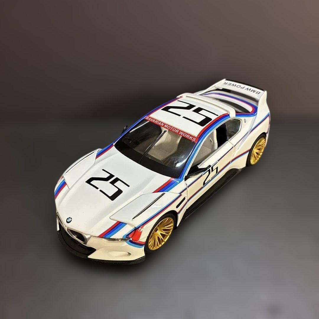 909※BMW CSL 3.0 1/24スケール ダイキャスト ミニカー