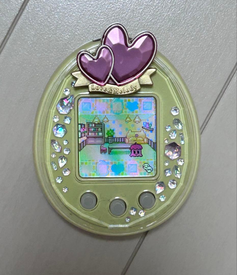 たまごっちピース Tamagotchi P's イエロー ラブメロ