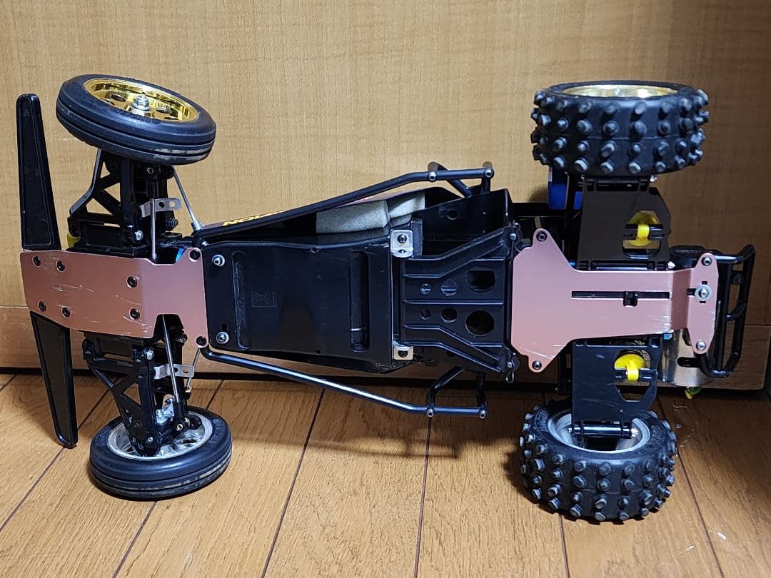 タミヤ 1/10 ノバフォックス FOX 車体のみ