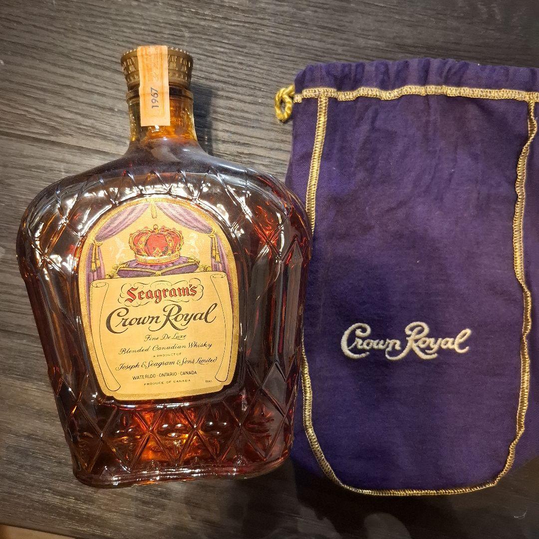 古酒・未開封】Crown Royal 1967年製 750ml ウイスキー - メルカリ