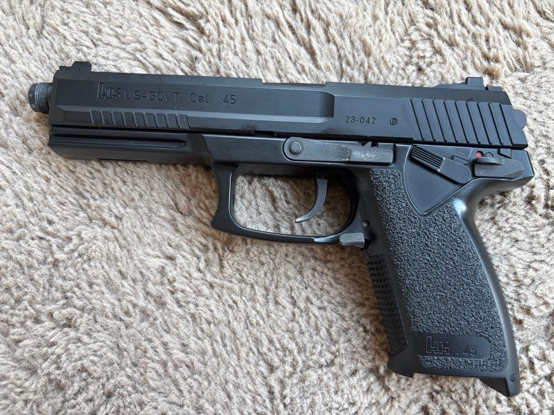 東京マルイ mk23 発射可能ハンドガン サイレンサー付き