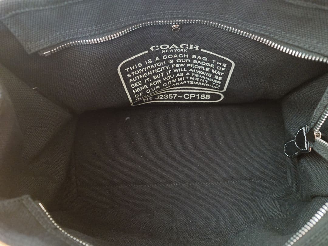 COACH　カーゴトート　ブラック