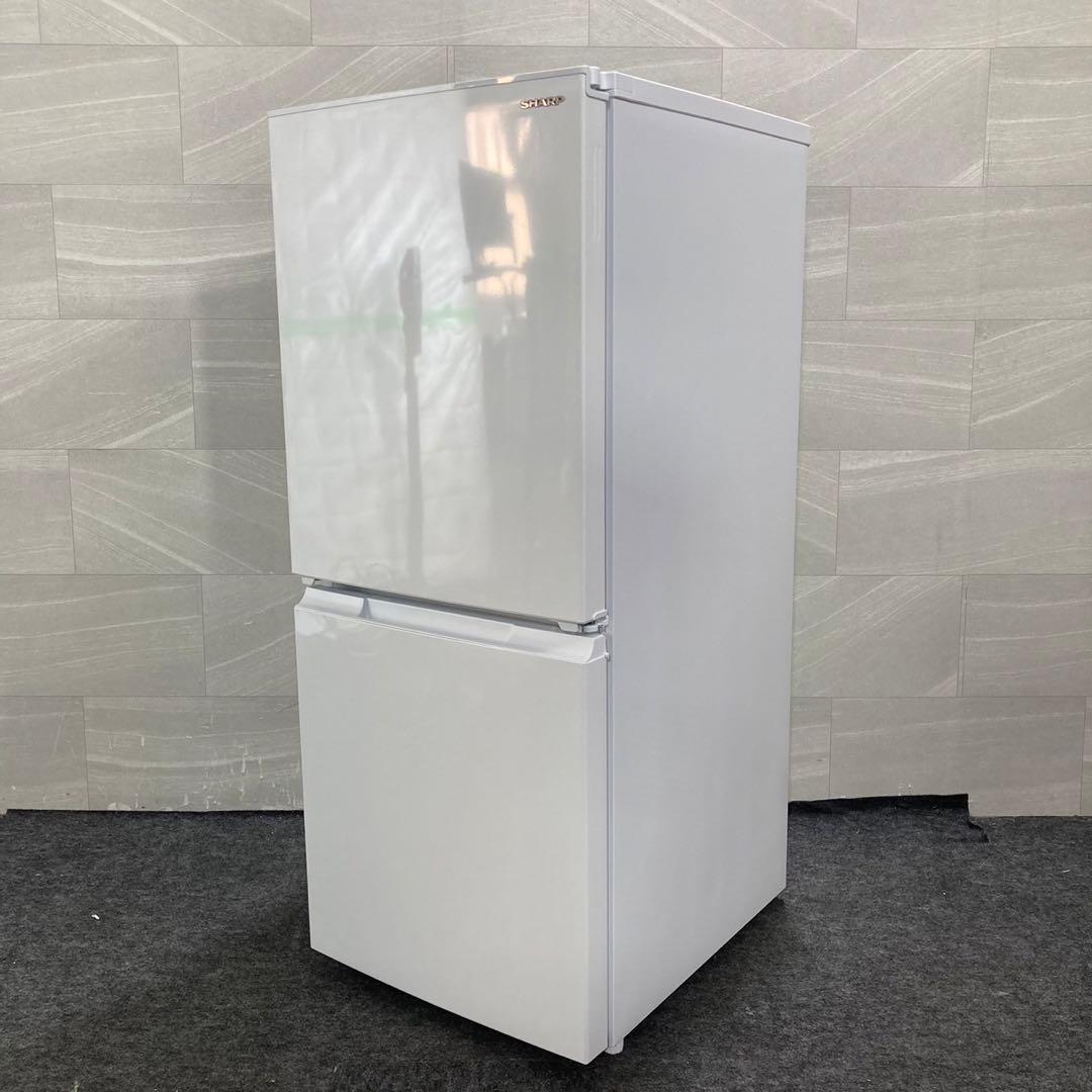 SHARP 冷蔵庫 152L 2023年製 どっちもドア 単身用 d4528