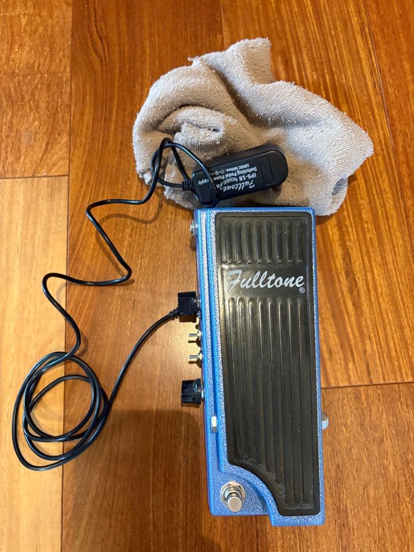 Fulltone Mini DejaVibe 3 専用アダプターつき