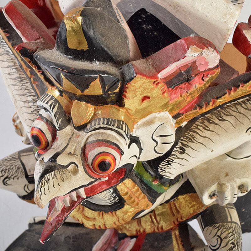 バリ島 インドネシア 彩色木彫 ガルーダ像 置物 N R9435B - メルカリ