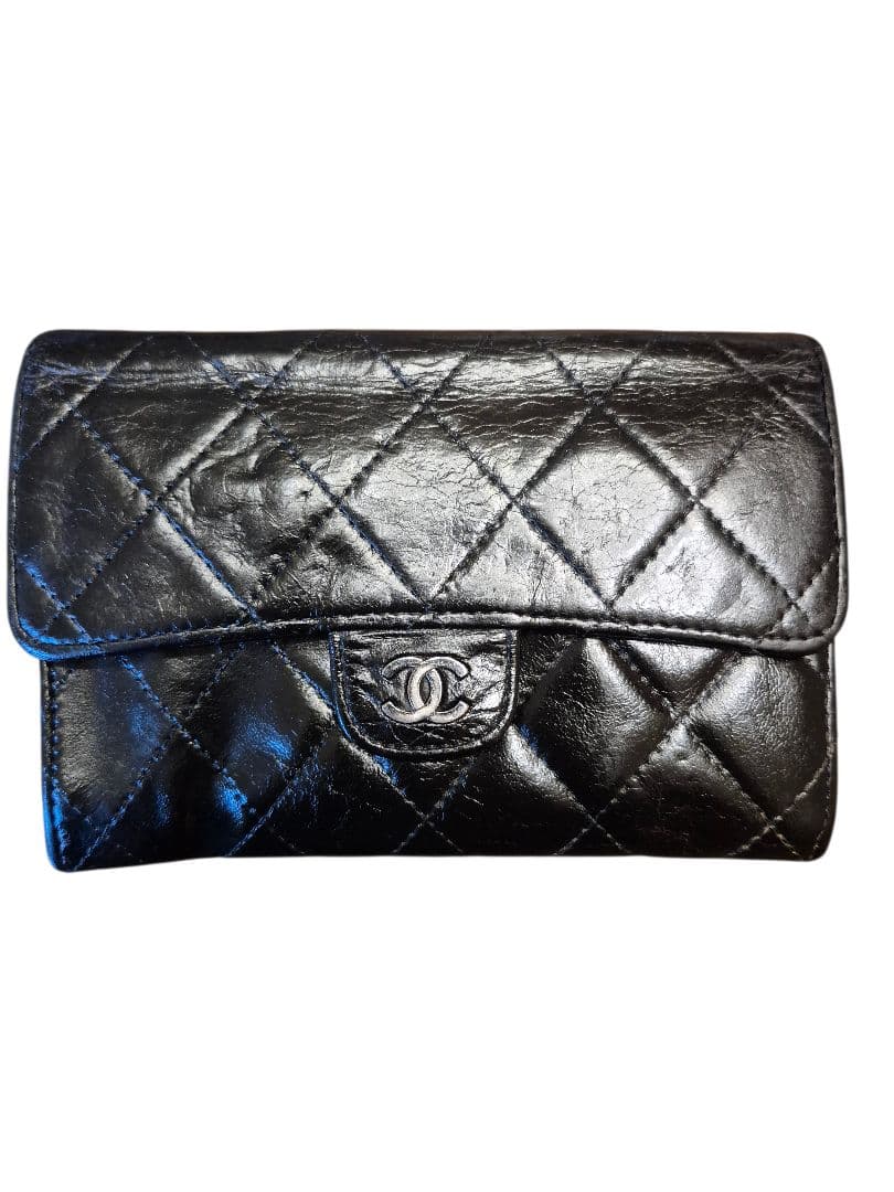 CHANEL　シャネル　マトラッセ　ケース　折り財布