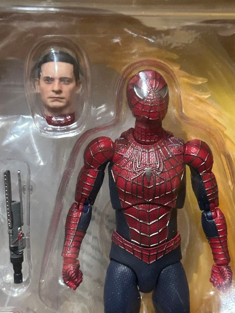 MAFEX マフェックス フレンドリー ネイバーフッド スパイダーマン 未開封