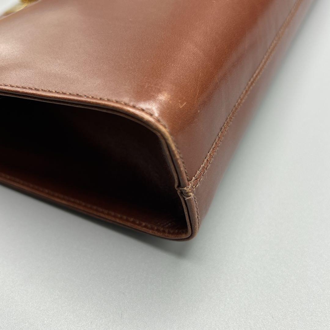 希少カラー サルヴァトーレフェラガモ ショルダーバッグ ガンチーニ チェーン