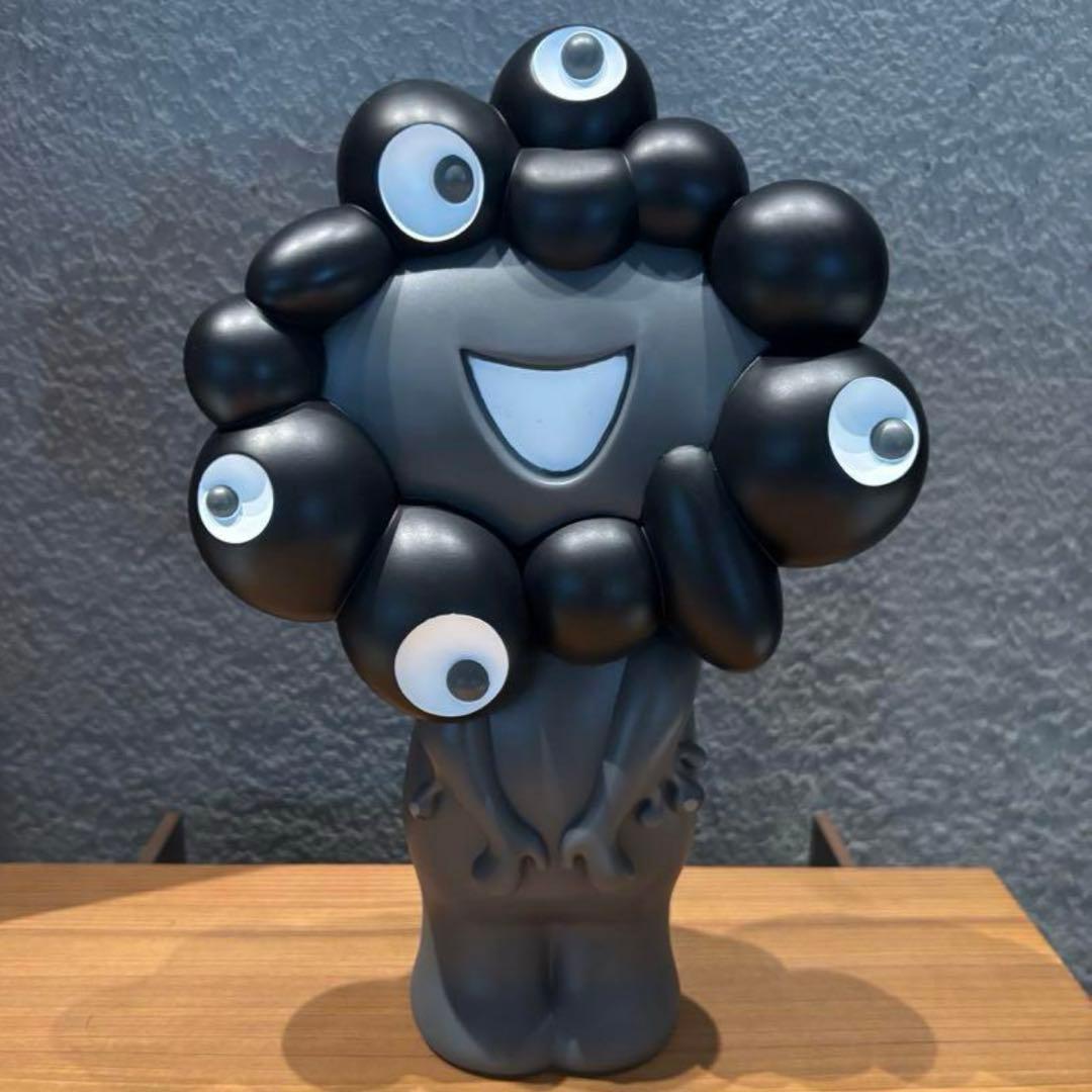 新品】黒ミャクミャク ソフビ 貯金箱 ミャクミャク ソフビ 貯金箱