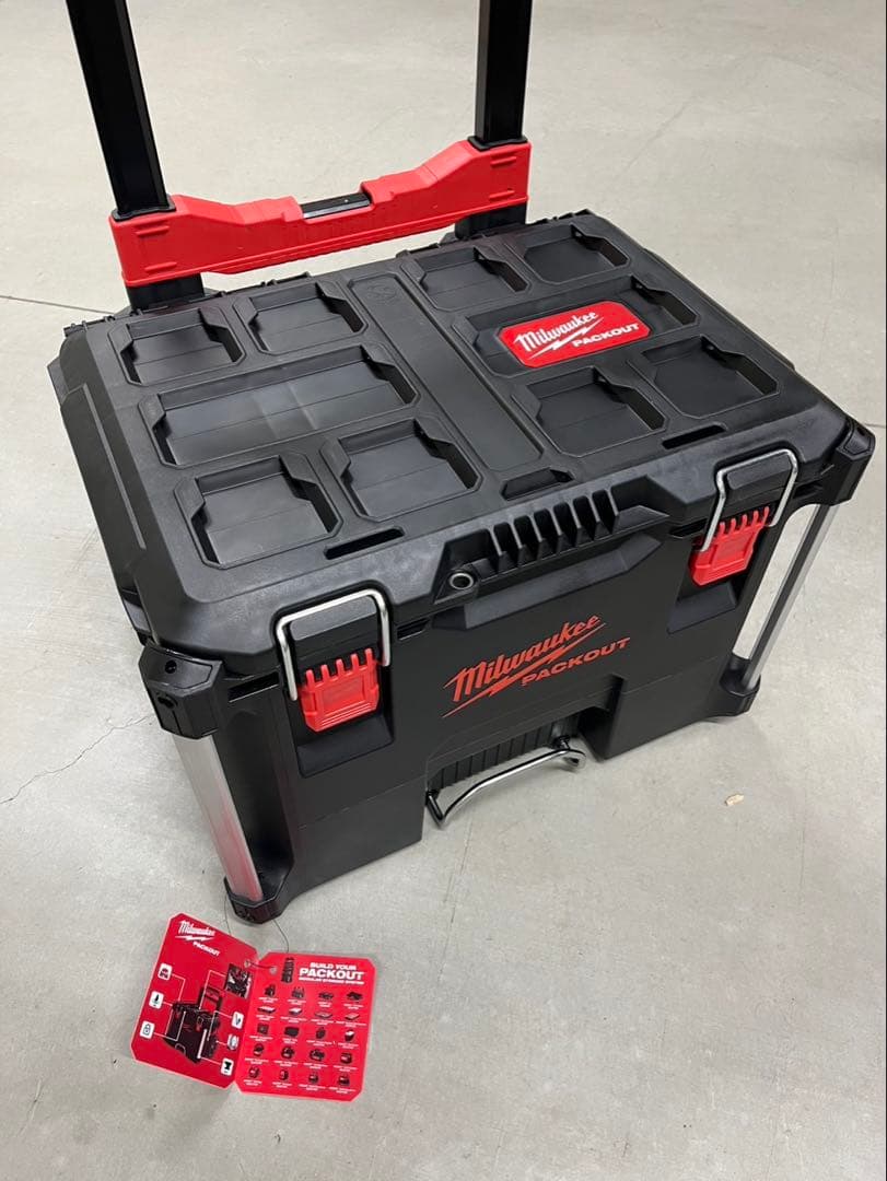 新品未使用 UK仕様 限定色ブラック ミルウォーキー パックアウト