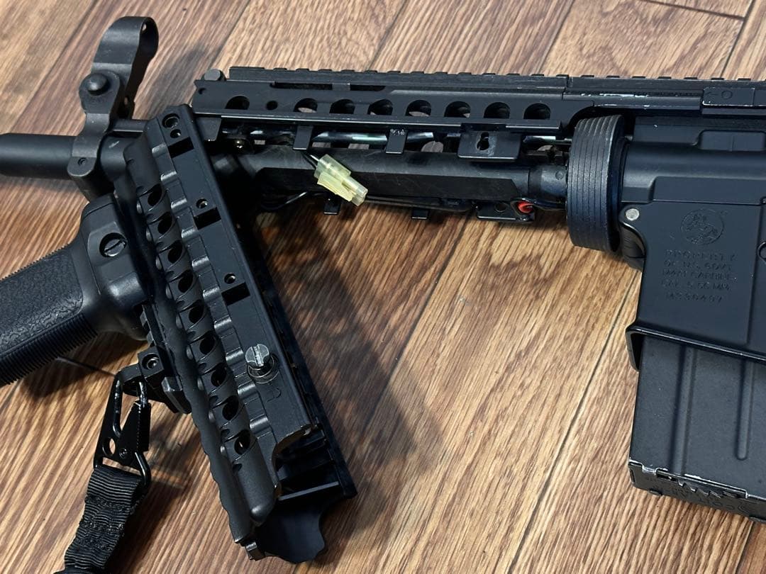 東京マルイ　スタンダード電動ガン　M4 A1カスタム　おまけスコープ付