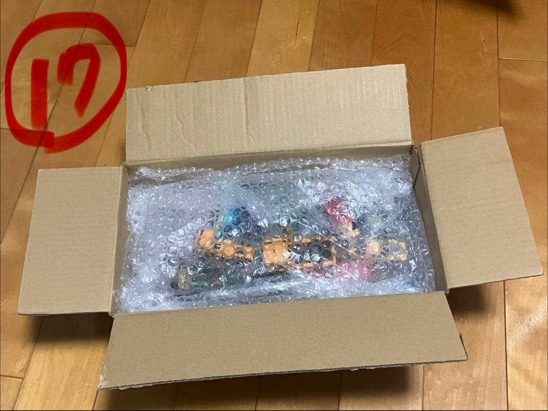 TAKARA TOMYトミカ＆ミニカーの多様な車両（100台以上）とパーキング付