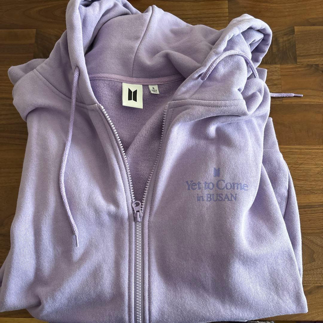 Yet to Come in BUSAN パーカー XL - メルカリ