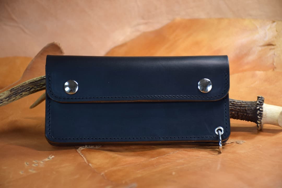 ⭐️タイムセール　トラッカーウォレット 　馬革 　ホースパット　茶芯　黒