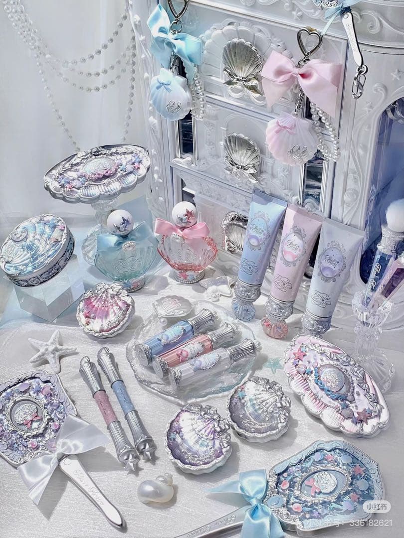 【翌日発送】フラワーノーズ新作！爽やかなブルー系コスメ8点セット登場✨