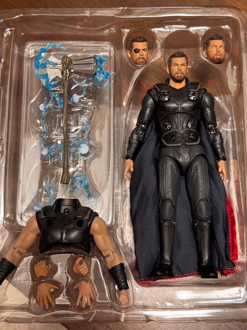 MAFEX マフェックスTHOR ソー INFINITY WAR