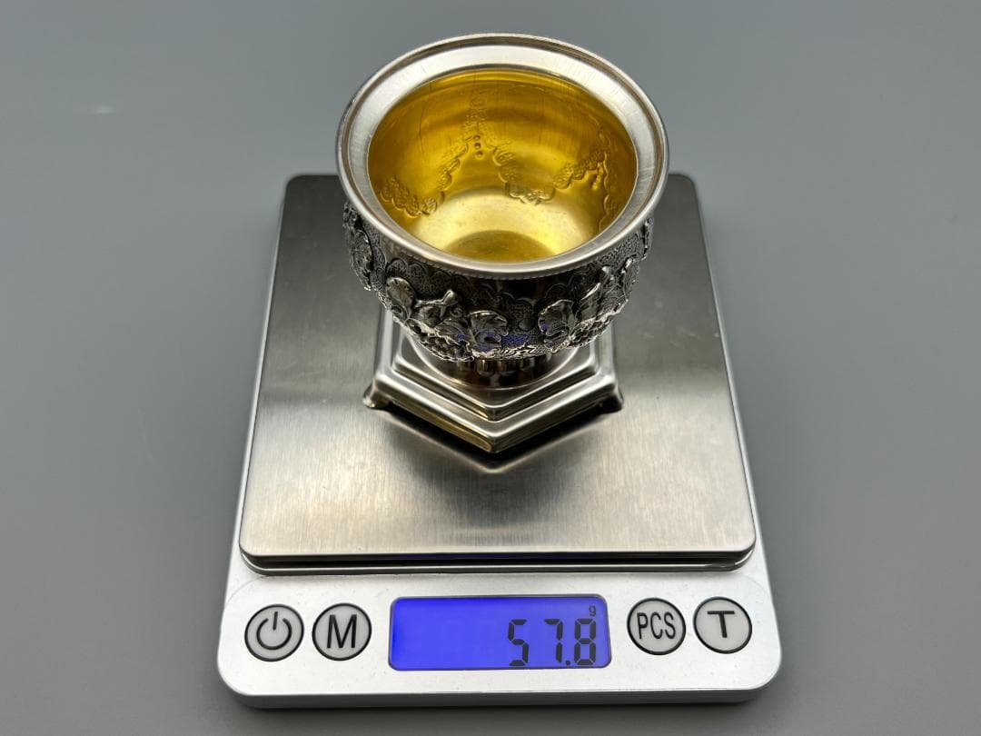 925刻印　銀製品　蒲萄文　調味料入れ？　重量約57g