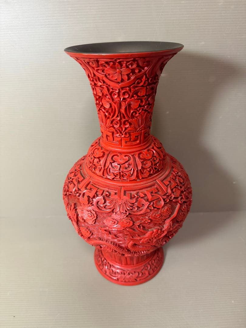 2722 中国美術 漆器 堆朱 剔紅 細密 唐草牡丹雲龍紋 花瓶 2722 中国美術 漆器 堆朱 剔紅 細密 唐草牡丹雲龍紋 花瓶 堆朱花鳥丸