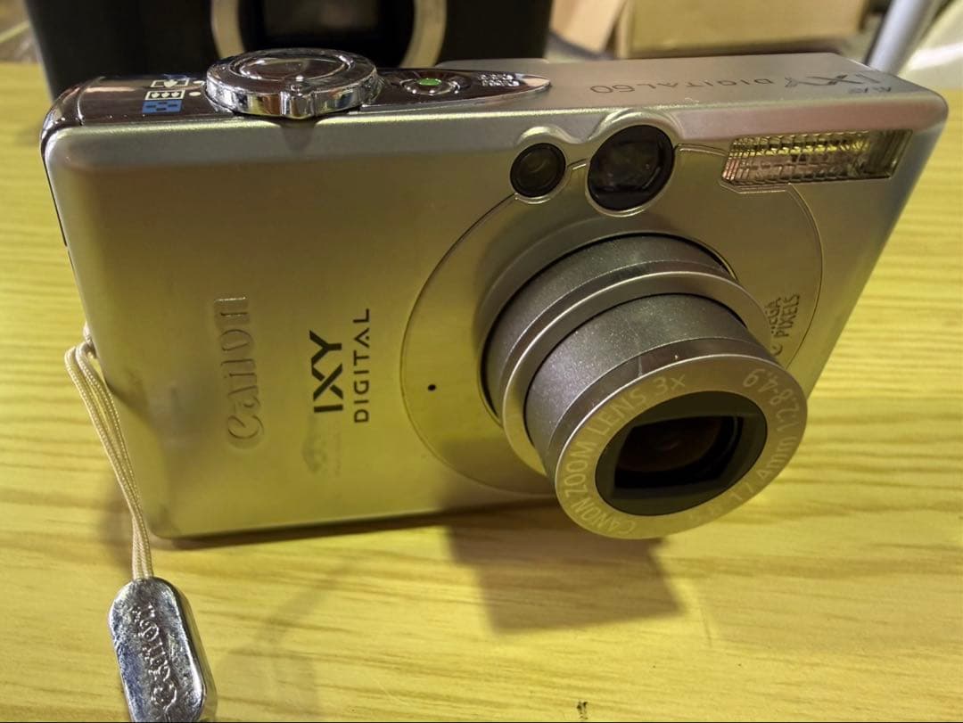 S748 Canon IXY 60 メガピクセル