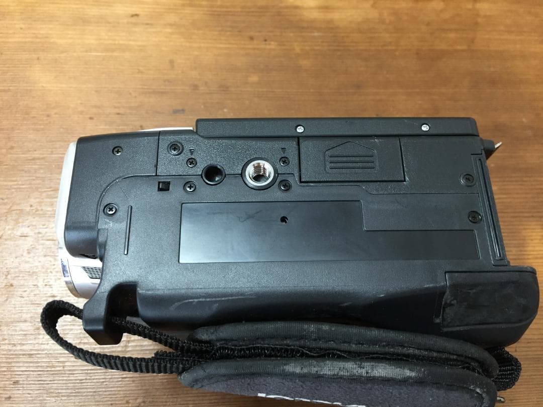 美品 撮影再生ダビングOK VICTOR GR-DVA33 付属品有 液晶大画面 ビュー