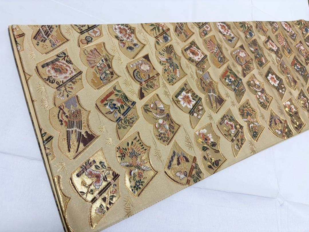 A5 美品 さが美 南天の実 金糸 黒 六通 正絹 フォーマルな袋帯 - メルカリ