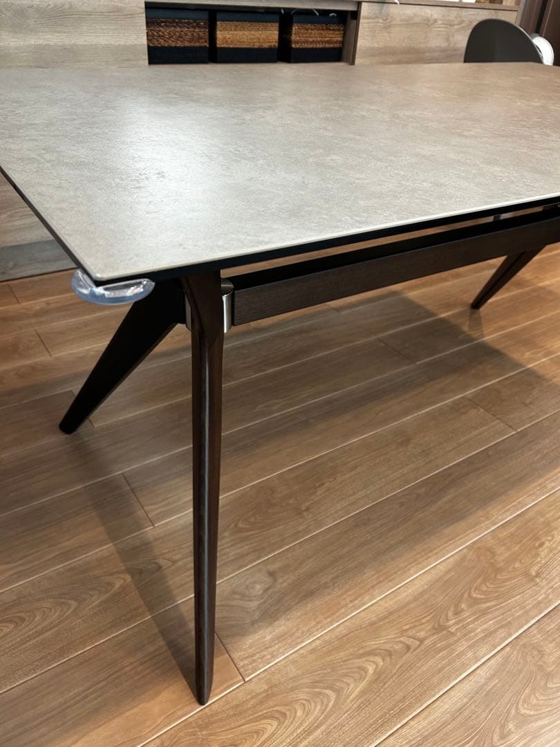 にしさま専用【美品】カリガリス ダイニングテーブル TOKYO セラミック