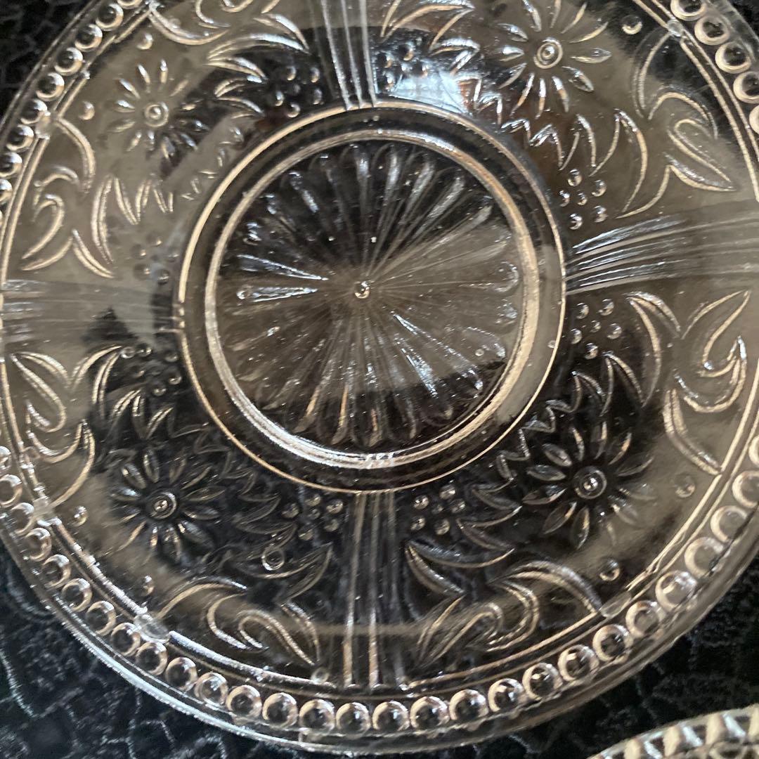 大正戦前 プレスガラス 皿 豆皿 プレート 菓子皿 骨董和ガラス古ガラス