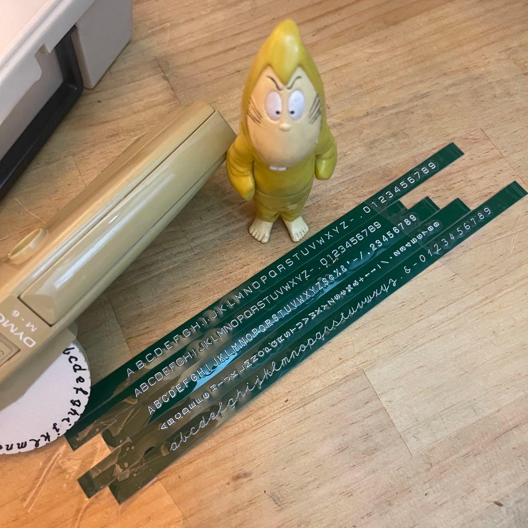 □製品保証□ 【繋がる筆記体・文字盤4個】ダイモ M-6 DYMO 171-