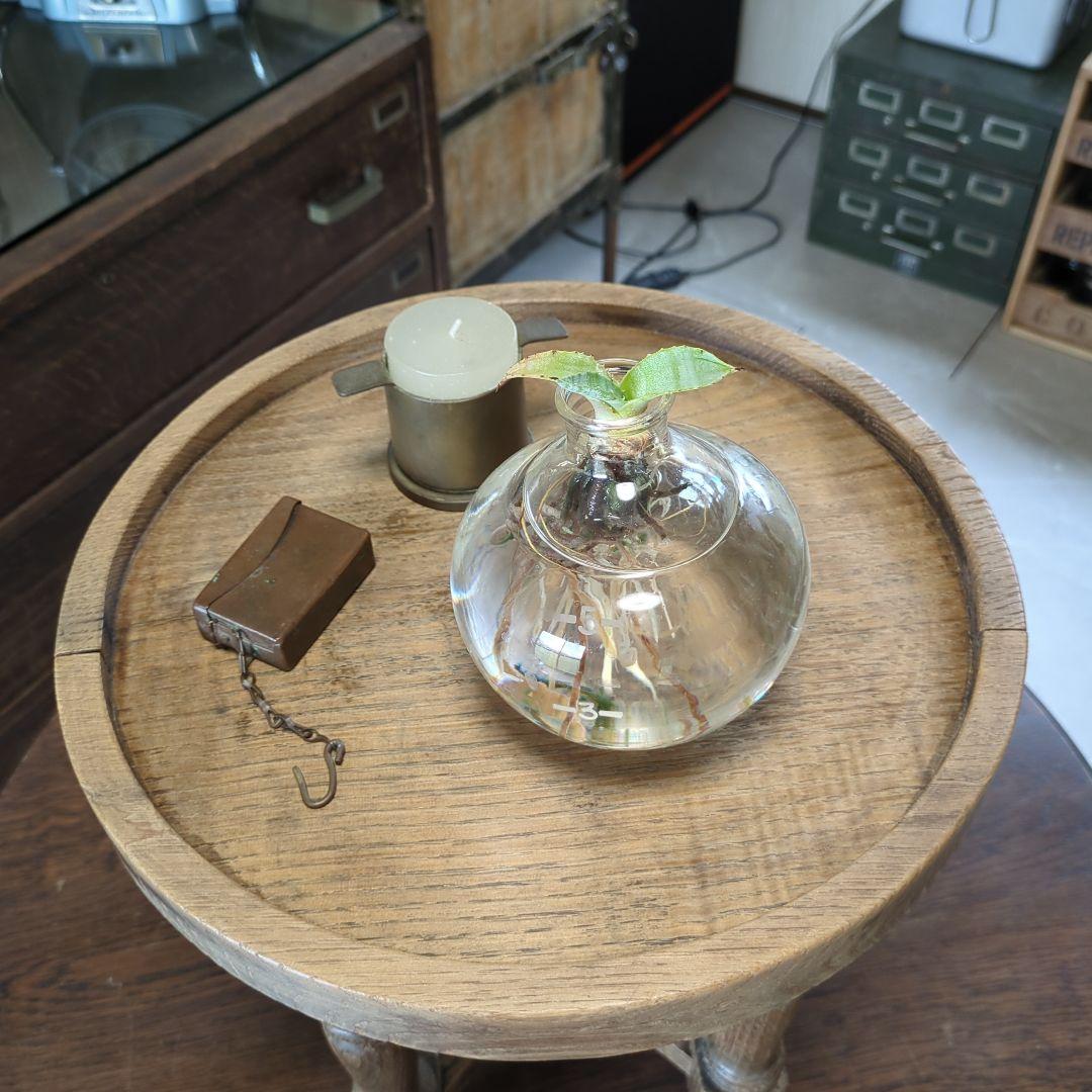 ブロカント ビィンテージ花台 飾り台 サイドテーブル