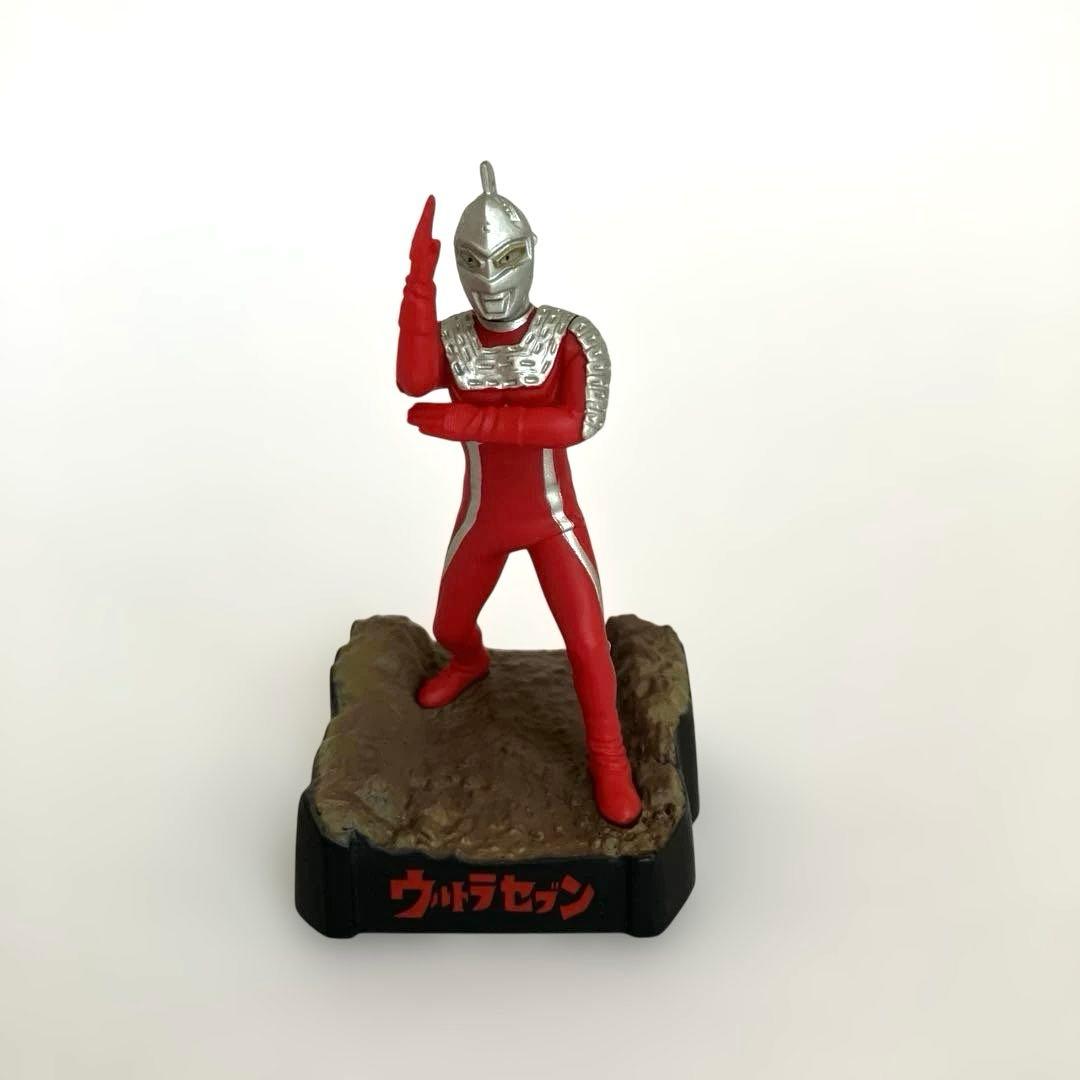 ウルトラ怪獣名鑑 ウルトラセブン編全10種＋【シークレット（ウルトラセブン）】