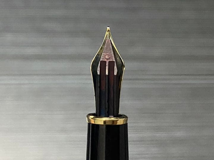 モンブラン マイスターシュテュック 144 万年筆 F（細字） 中白