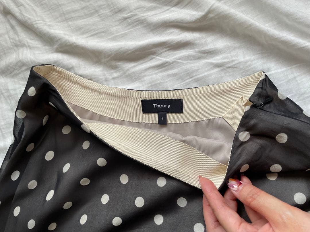 スカート theory polkadot silk skirt