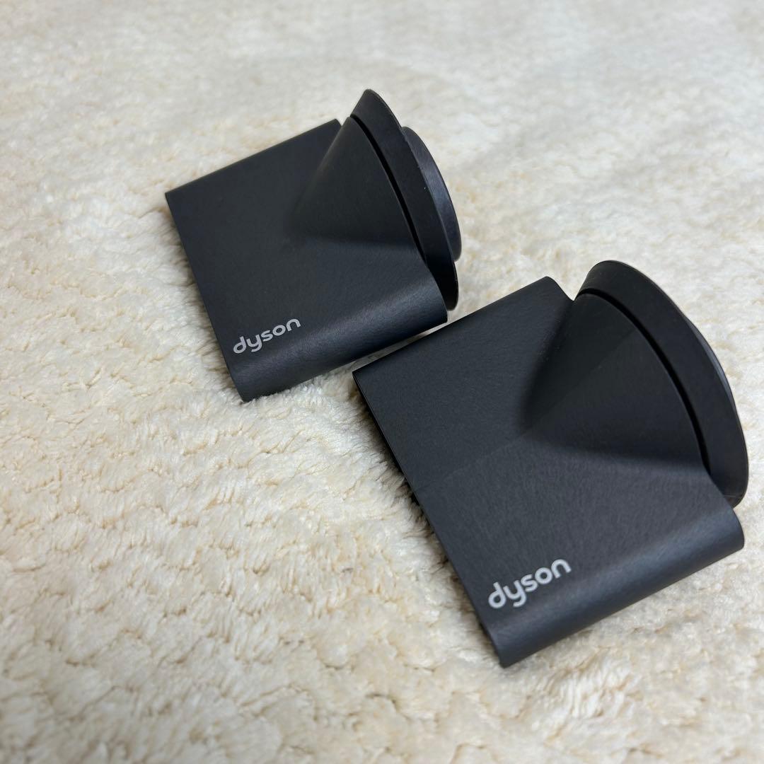 Dyson ダイソン　ヘアドライヤー　dryer　HD08　大風量　赤　レッド