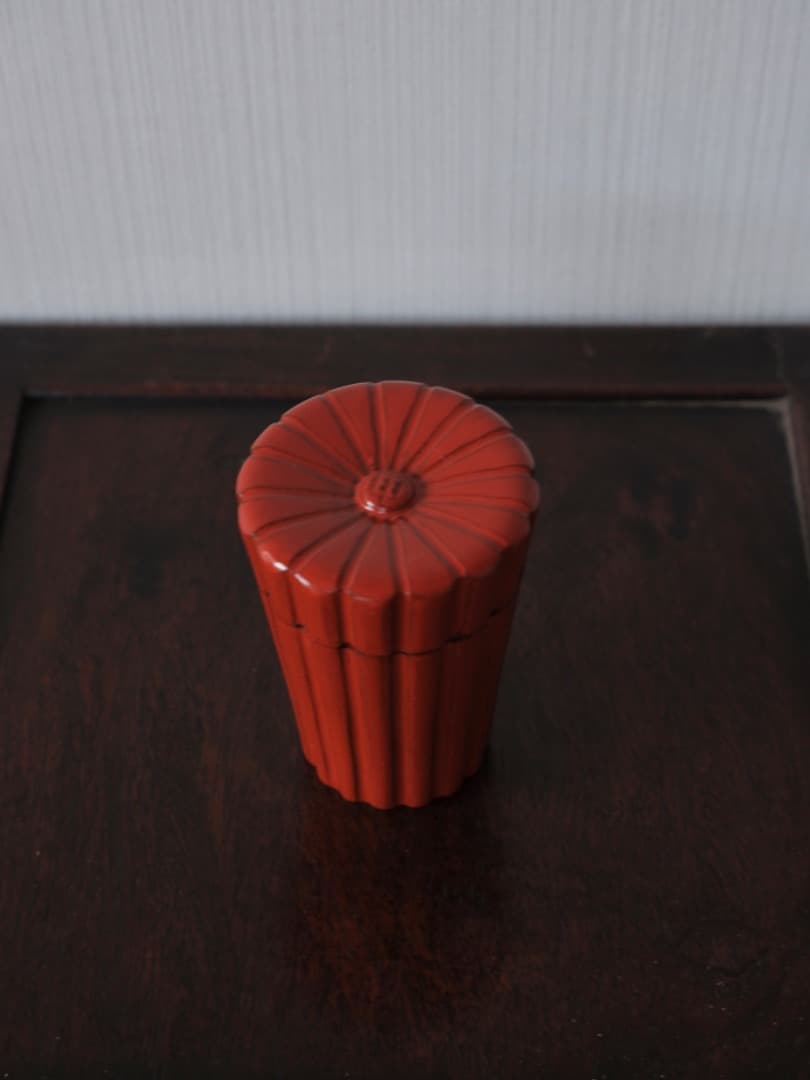 道場宗廣 菊割棗 根来塗 茶入れ 茶器 漆工芸 共箱 茶道具 Q1993