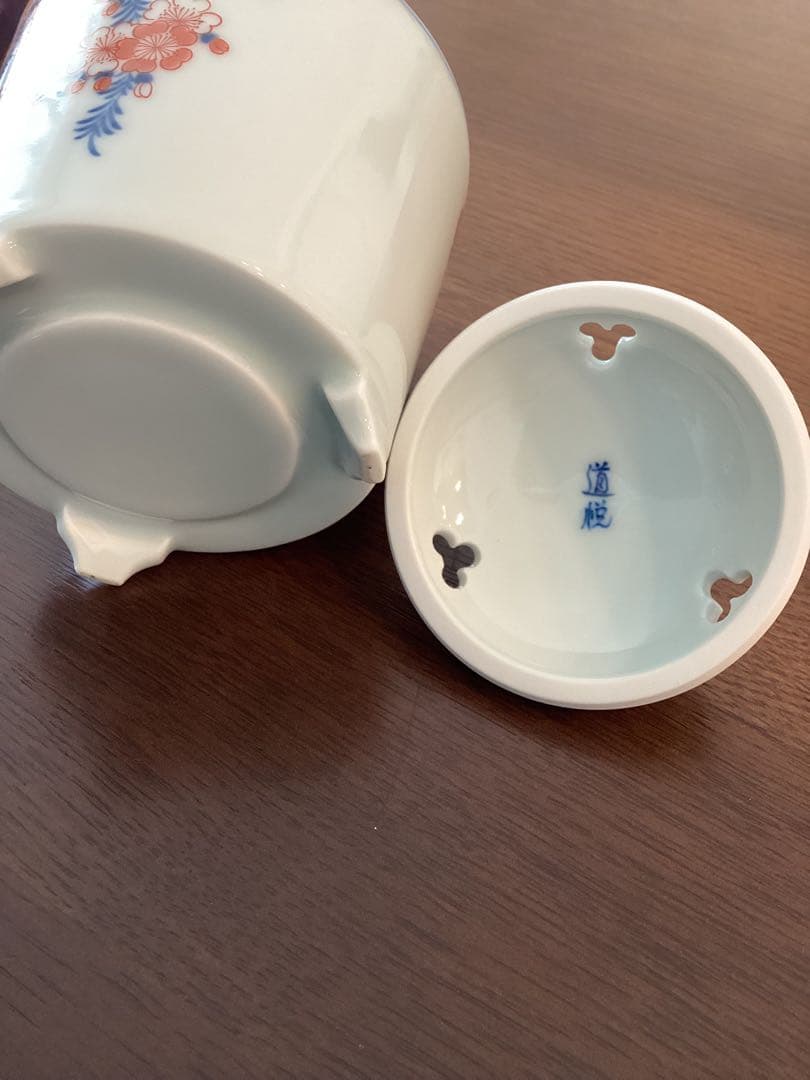 伊万里焼　香爐　香炉　道悦作　共箱、栞付き　色絵