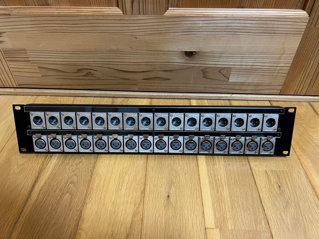 パッチパネル XLR/ITTキャノン・パッチ盤/パッチベイ