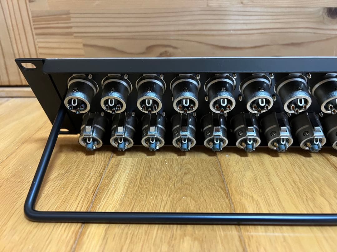 パッチパネル XLR/ITTキャノン・パッチ盤/パッチベイ