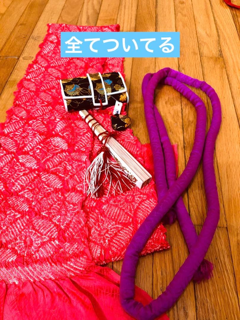 七五三七歳‼正絹豪華紫に裾赤地煌びやか❤️御所車金彩ラメ箔❤️完全フルセット