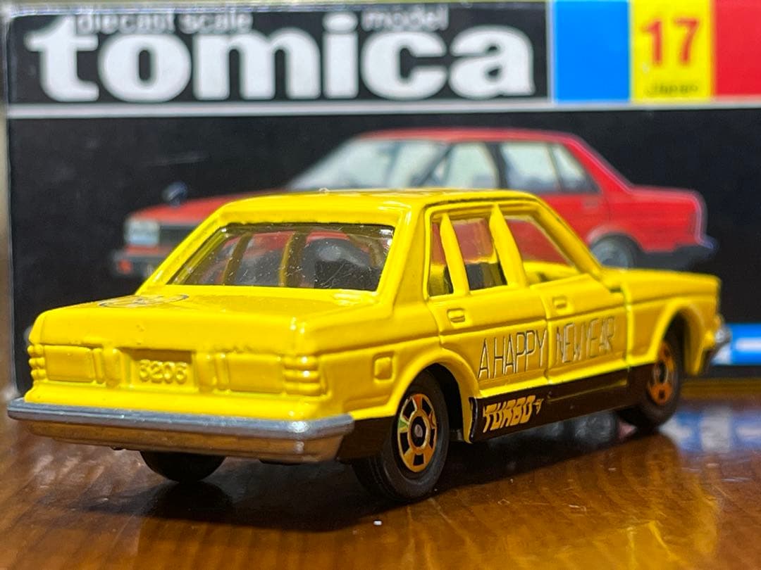 トミカ ニッサン ブルーバード1800ターボSSS アイアイアド特注