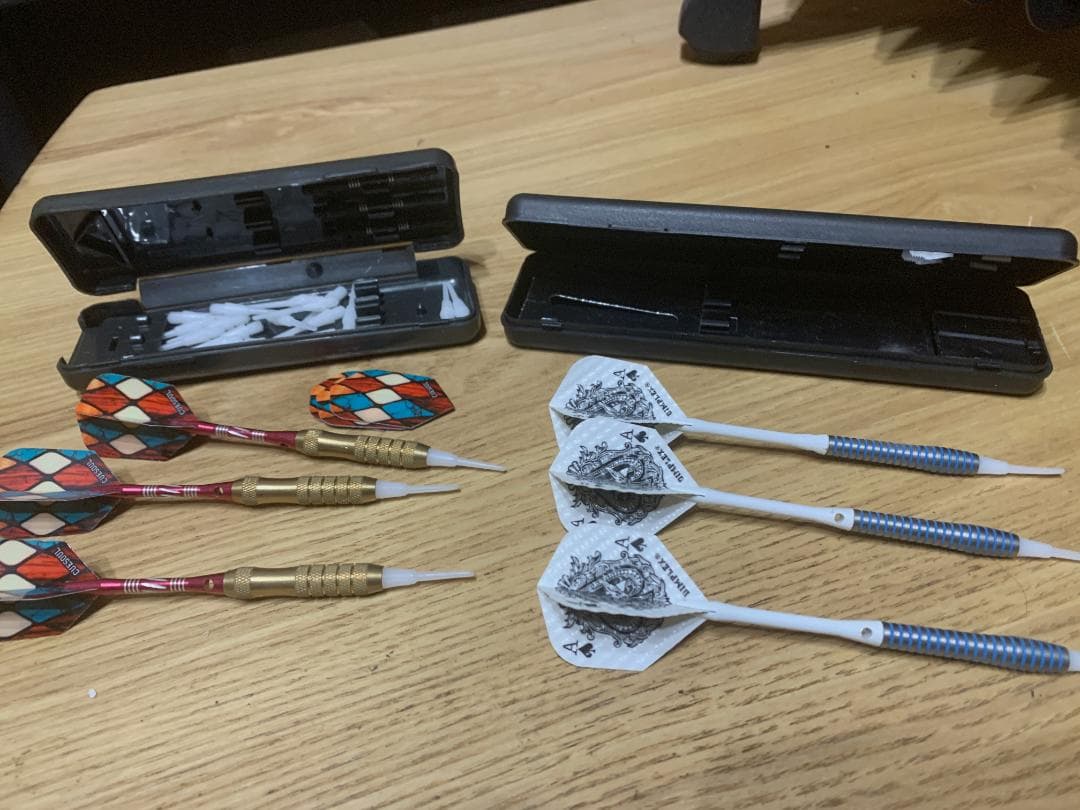 スマホ・タブ連動ダーツGRAN BOARD dash　ボード・スタンド・バレル