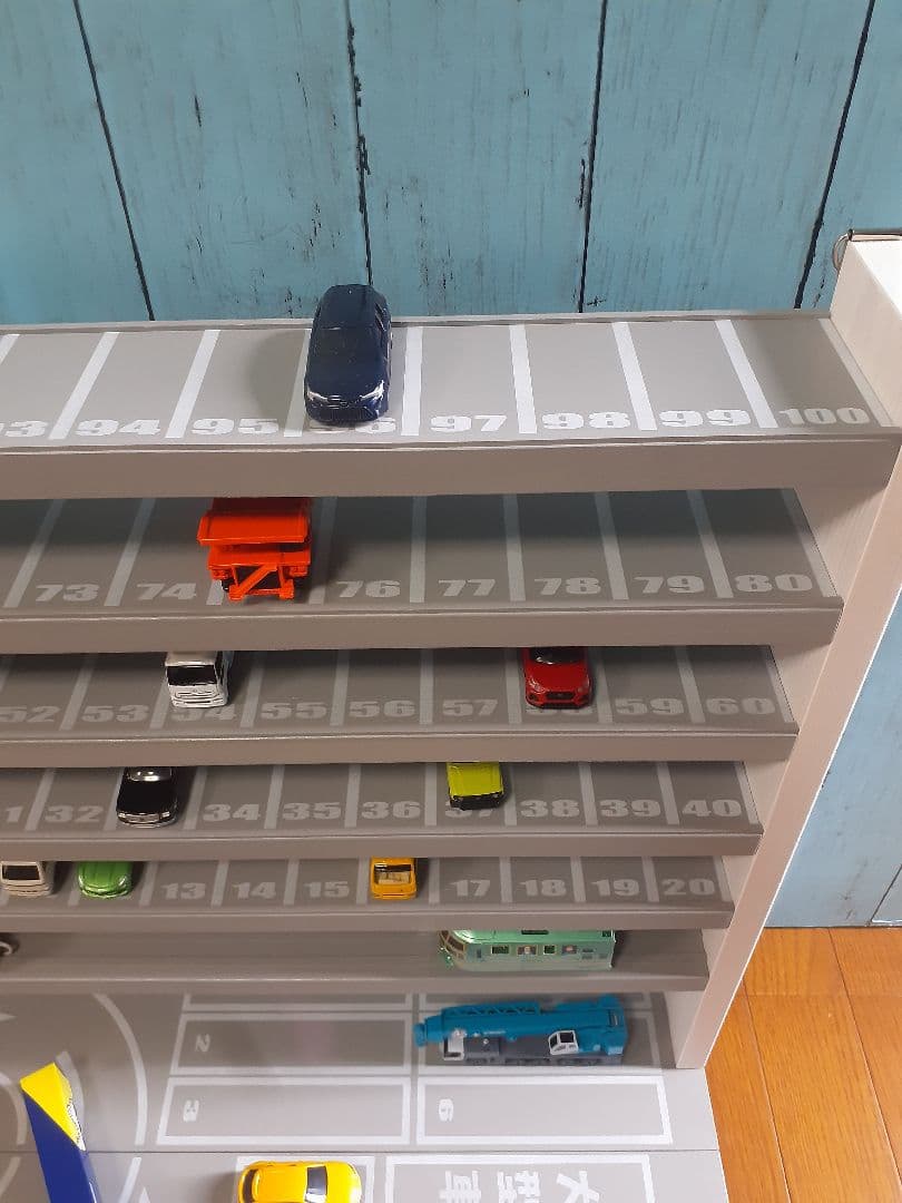 ユーやさま専用トミカプラレール収納棚7段110台ロングトミカ7台駐車