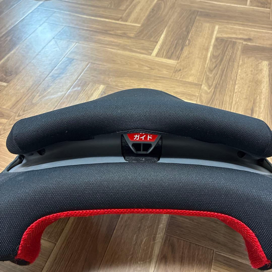 【美品】エールベベ　サラット３　ステップⅡ　グレー　ジュニアシート　AM 253