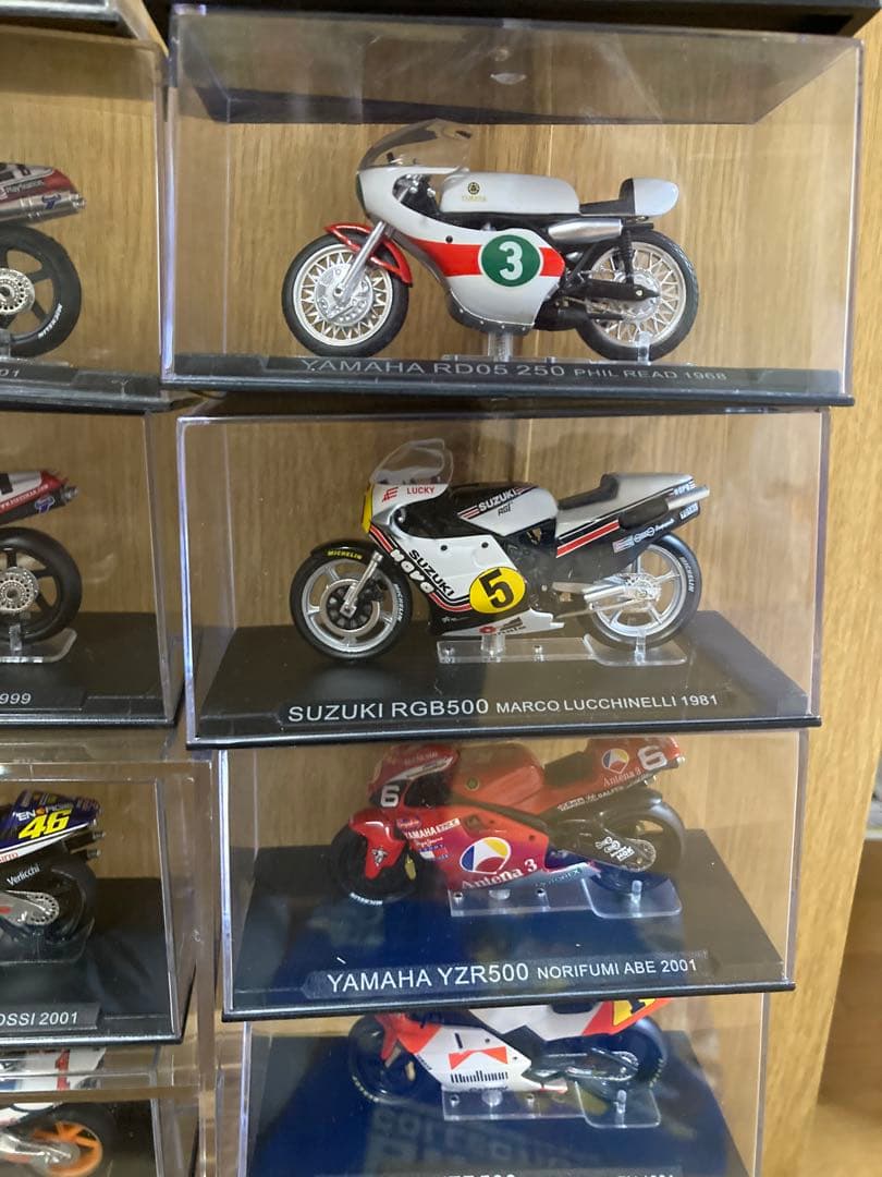 デアゴスティーニ隔週刊チャンピオンバイクコレクション 1/24スケール