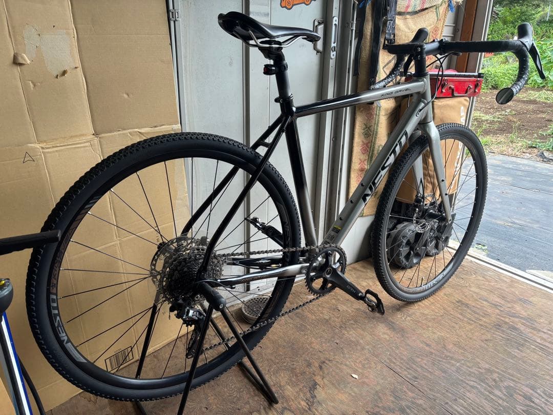 NESTO キングガベル　シマノ GRX 11S グラベルロード